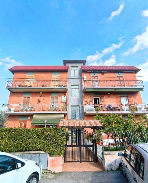 appartamento in vendita a Roma in zona Tor Vergata/Torrenova