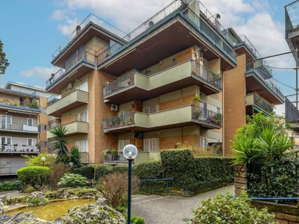 appartamento in vendita a Roma in zona Monte Sacro/Talenti