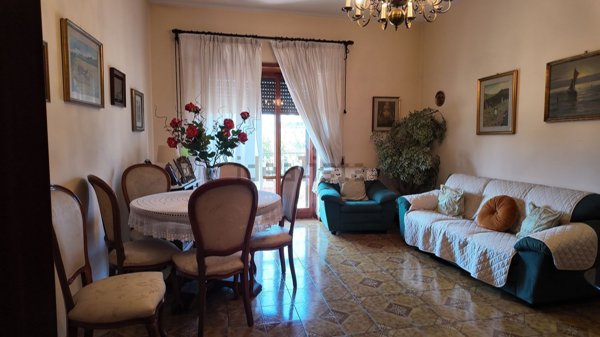 appartamento in vendita a Roma in zona Casal Morena