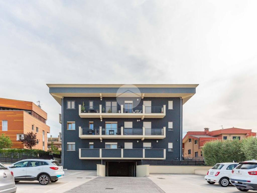 appartamento in vendita a Roma in zona Finocchio