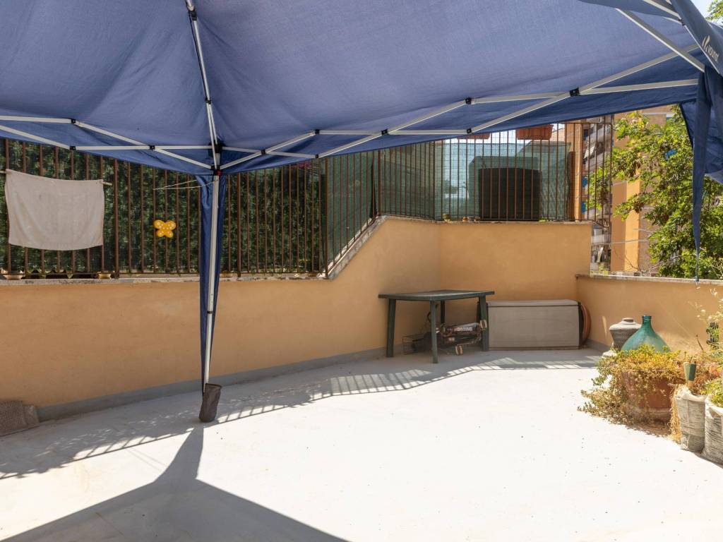 appartamento in vendita a Roma in zona Don Bosco