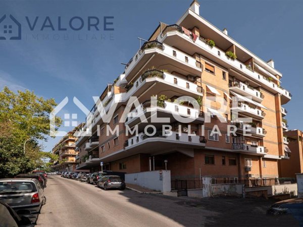 appartamento in vendita a Roma in zona Monte Sacro/Talenti