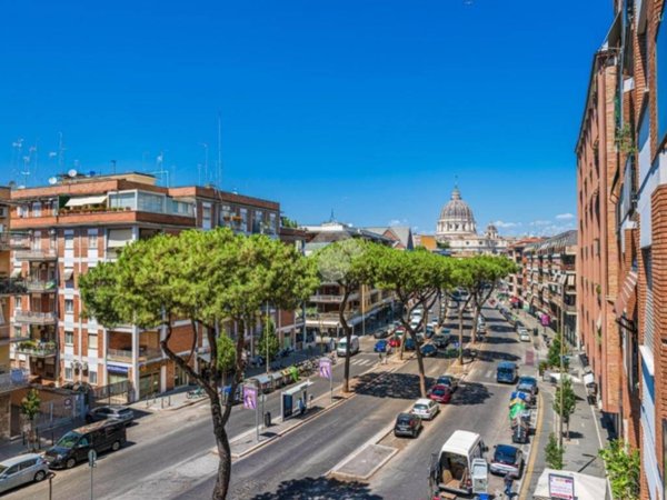 appartamento in vendita a Roma in zona Aurelio