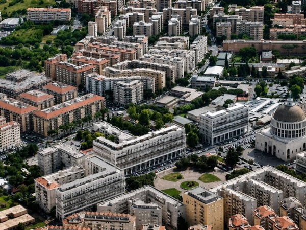 appartamento in vendita a Roma in zona Cinecittà