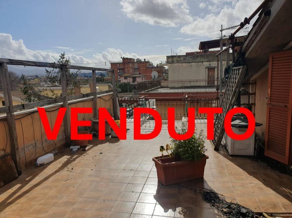 appartamento in vendita a Roma in zona Tor Vergata/Torrenova