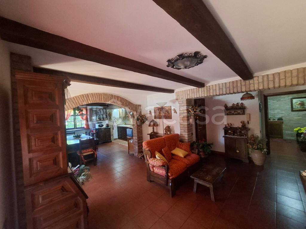 casa indipendente in vendita a Roma in zona Torrione Cerquetta