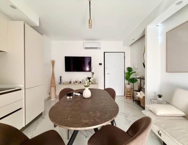 appartamento in vendita a Roma in zona Tor Bella Monaca