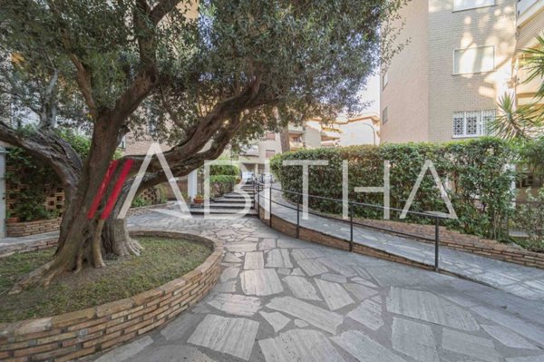appartamento in vendita a Roma in zona Monte Sacro/Talenti