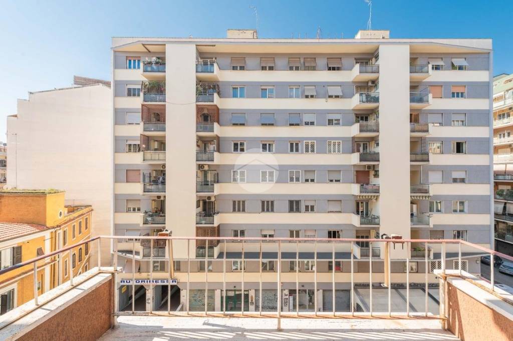 appartamento in vendita a Roma in zona Trieste