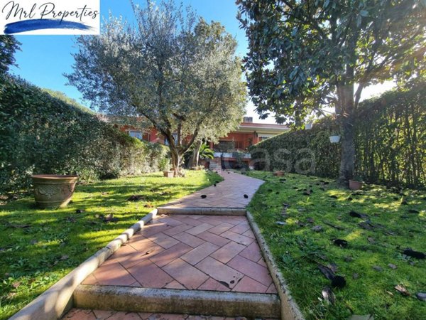 casa indipendente in vendita a Roma in zona La Storta