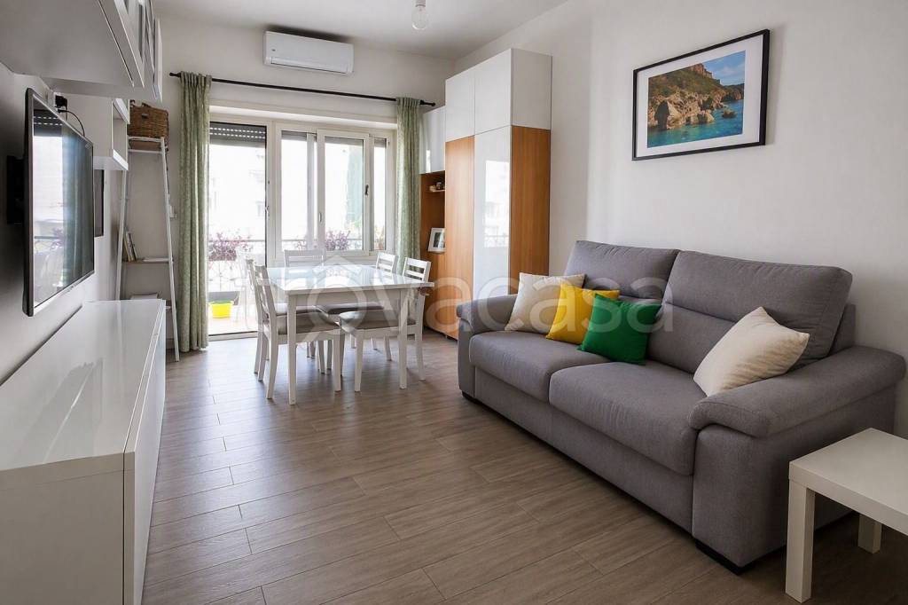 appartamento in vendita a Roma in zona Don Bosco