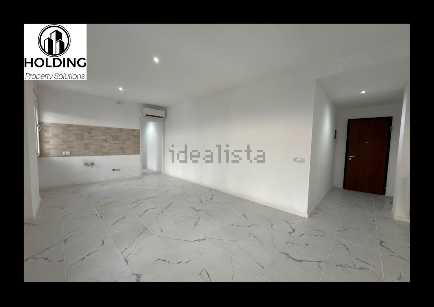 appartamento in vendita a Roma in zona Ardeatino