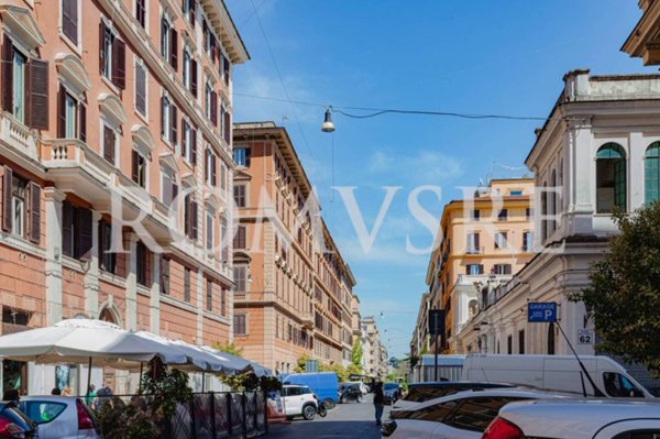 appartamento in vendita a Roma in zona Rione Prati