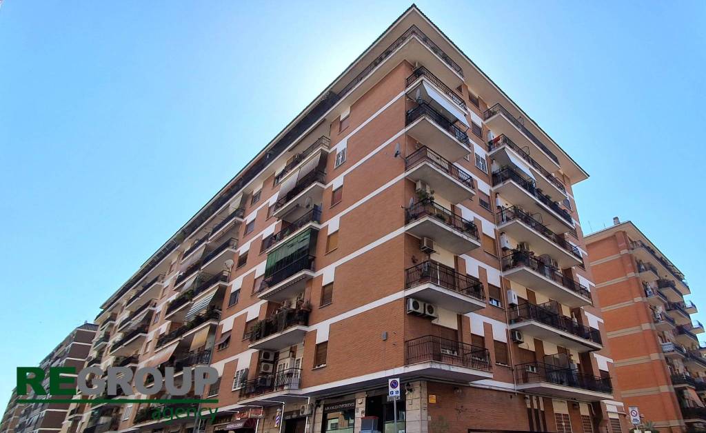 appartamento in vendita a Roma in zona Monte Sacro/Talenti