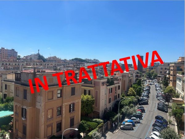 appartamento in vendita a Roma in zona Appio Latino