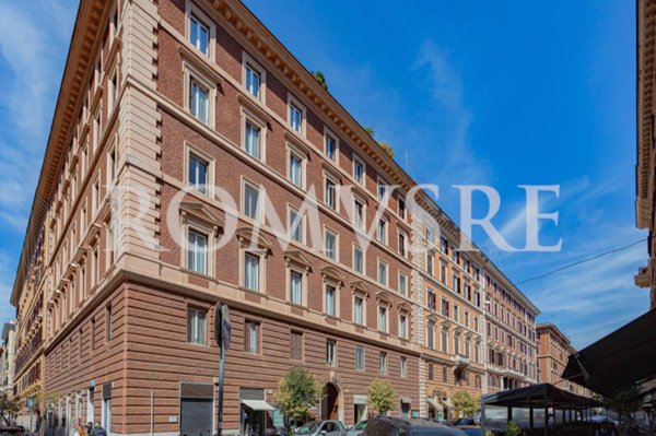 appartamento in vendita a Roma in zona Rione Prati
