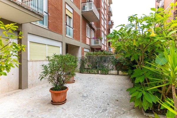 appartamento in vendita a Roma in zona Gianicolense