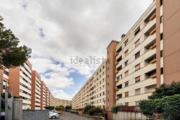 appartamento in vendita a Roma in zona Ponte Mammolo