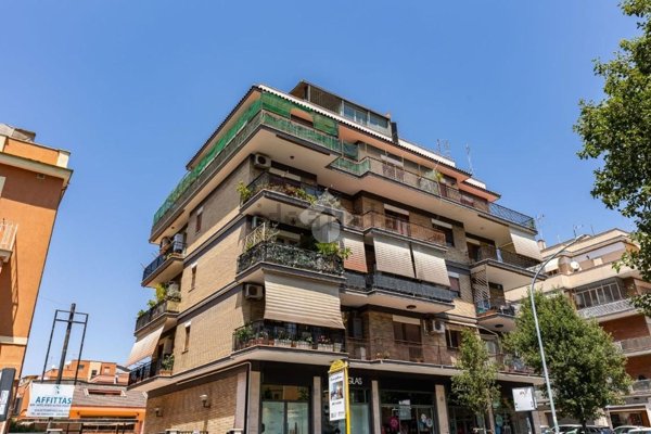 appartamento in vendita a Roma in zona Trionfale