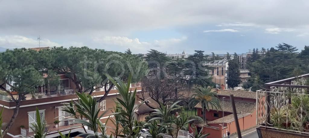 casa indipendente in vendita a Roma in zona Portuense