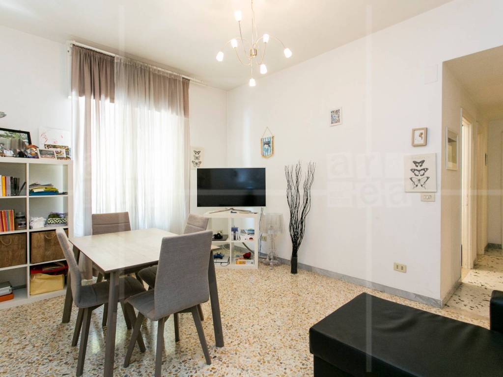 appartamento in vendita a Roma in zona Portuense