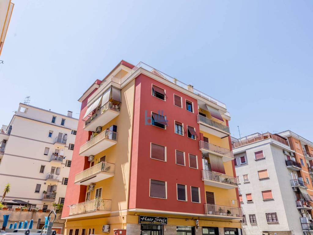 appartamento in vendita a Roma in zona Prenestino-Centocelle
