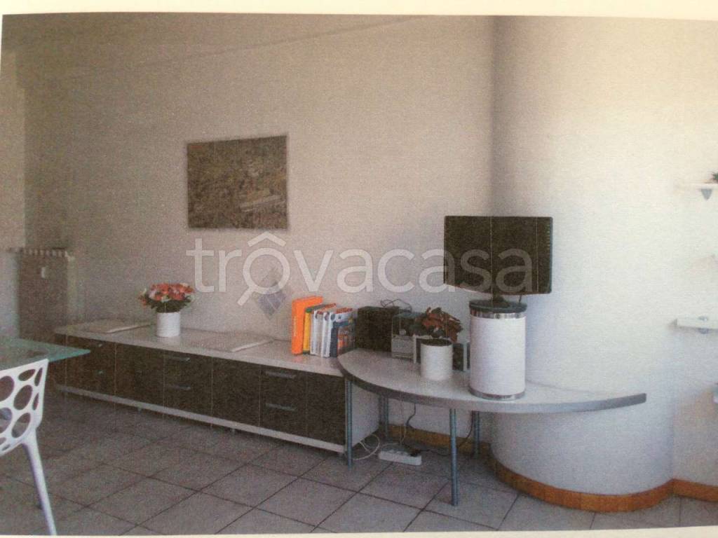 appartamento in vendita a Roma in zona Prenestino-Labicano