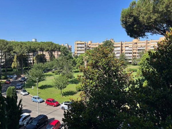 appartamento in vendita a Roma in zona Giuliano Dalmata