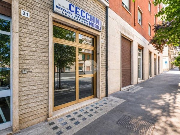 negozio in vendita a Roma