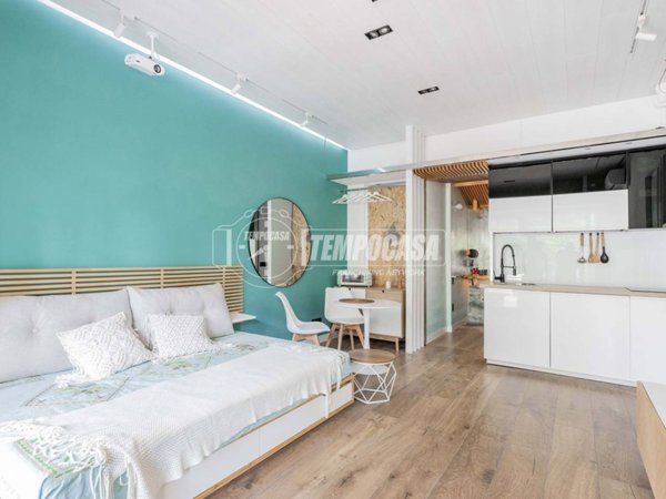 appartamento in vendita a Roma in zona Mostacciano