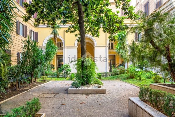appartamento in vendita a Roma in zona Rione Prati