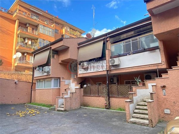 monolocale in vendita a Roma in zona Tomba di Nerone