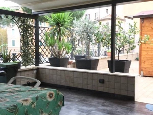 appartamento in vendita a Roma in zona Ostiense
