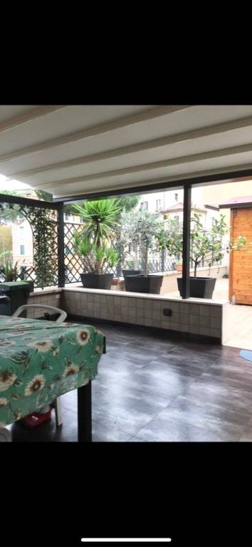 appartamento in vendita a Roma in zona Ostiense
