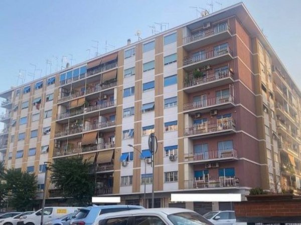 appartamento in vendita a Roma in zona Prenestino-Labicano