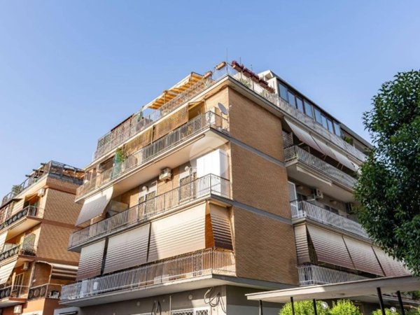 appartamento in vendita a Roma in zona Torrevecchia