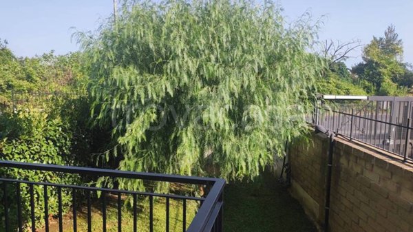appartamento in vendita a Roma in zona Selva Candida