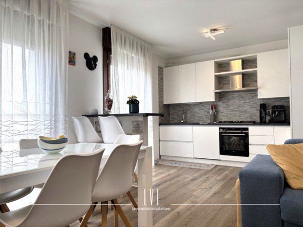 appartamento in vendita a Roma in zona Prenestino-Centocelle