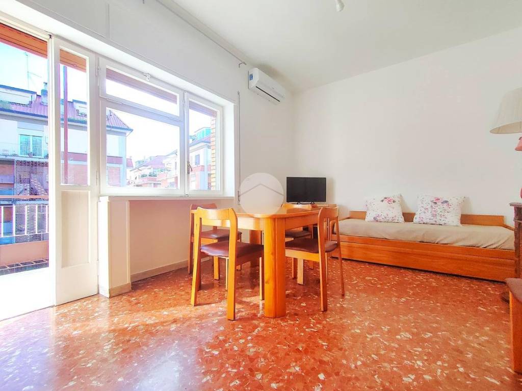 appartamento in vendita a Roma in zona Monte Sacro/Talenti