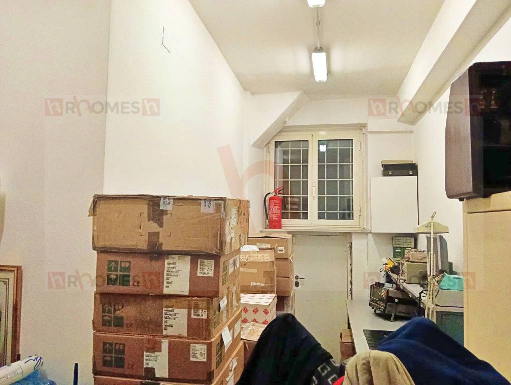appartamento in vendita a Roma in zona Appio Claudio
