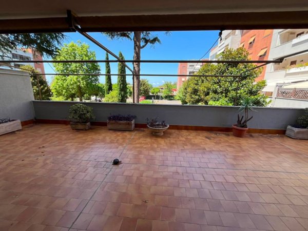 appartamento in vendita a Roma in zona Acilia