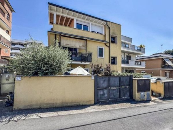 appartamento in vendita a Roma in zona Ottavia