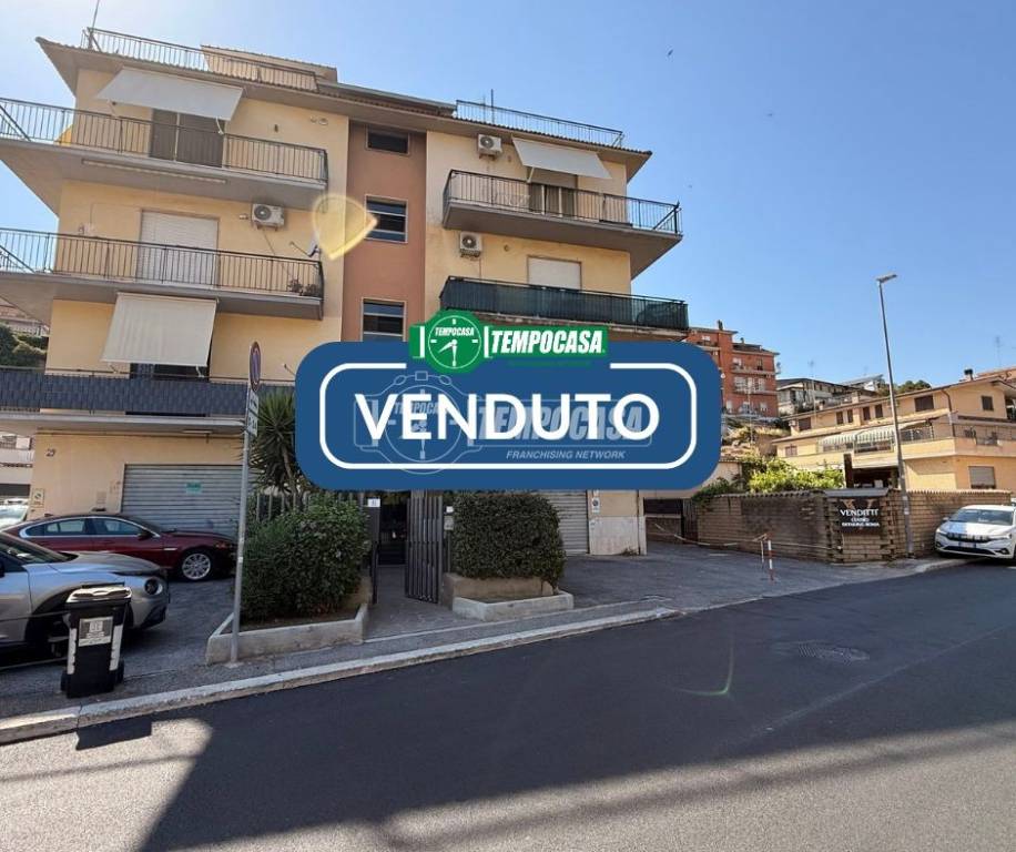 appartamento in vendita a Roma in zona Ottavia