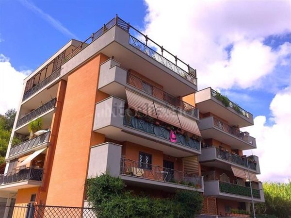 appartamento in vendita a Roma in zona Acilia