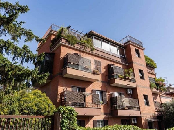 appartamento in vendita a Roma in zona Torrevecchia