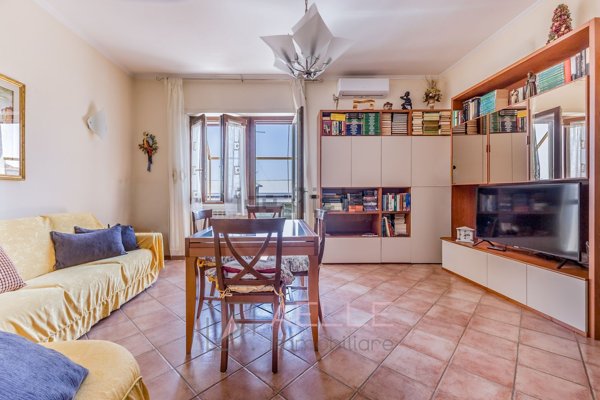 appartamento in vendita a Roma in zona Acilia