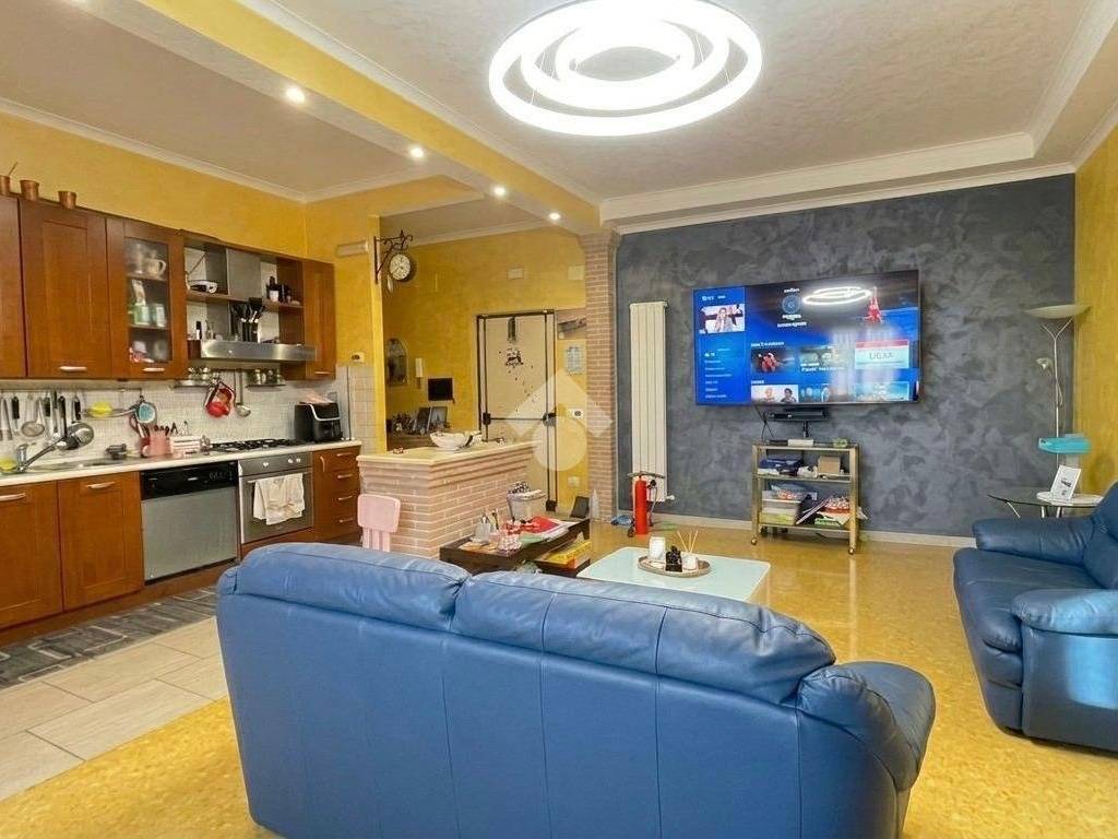 appartamento in vendita a Roma in zona Portuense
