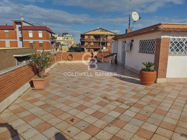 appartamento in vendita a Roma in zona Tor Vergata/Torrenova