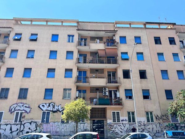 appartamento in vendita a Roma in zona Appio Claudio