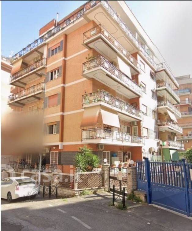 appartamento in vendita a Roma in zona Collatino